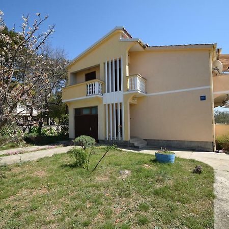 Apartments Ivan Starigrad Paklenica Bagian luar foto