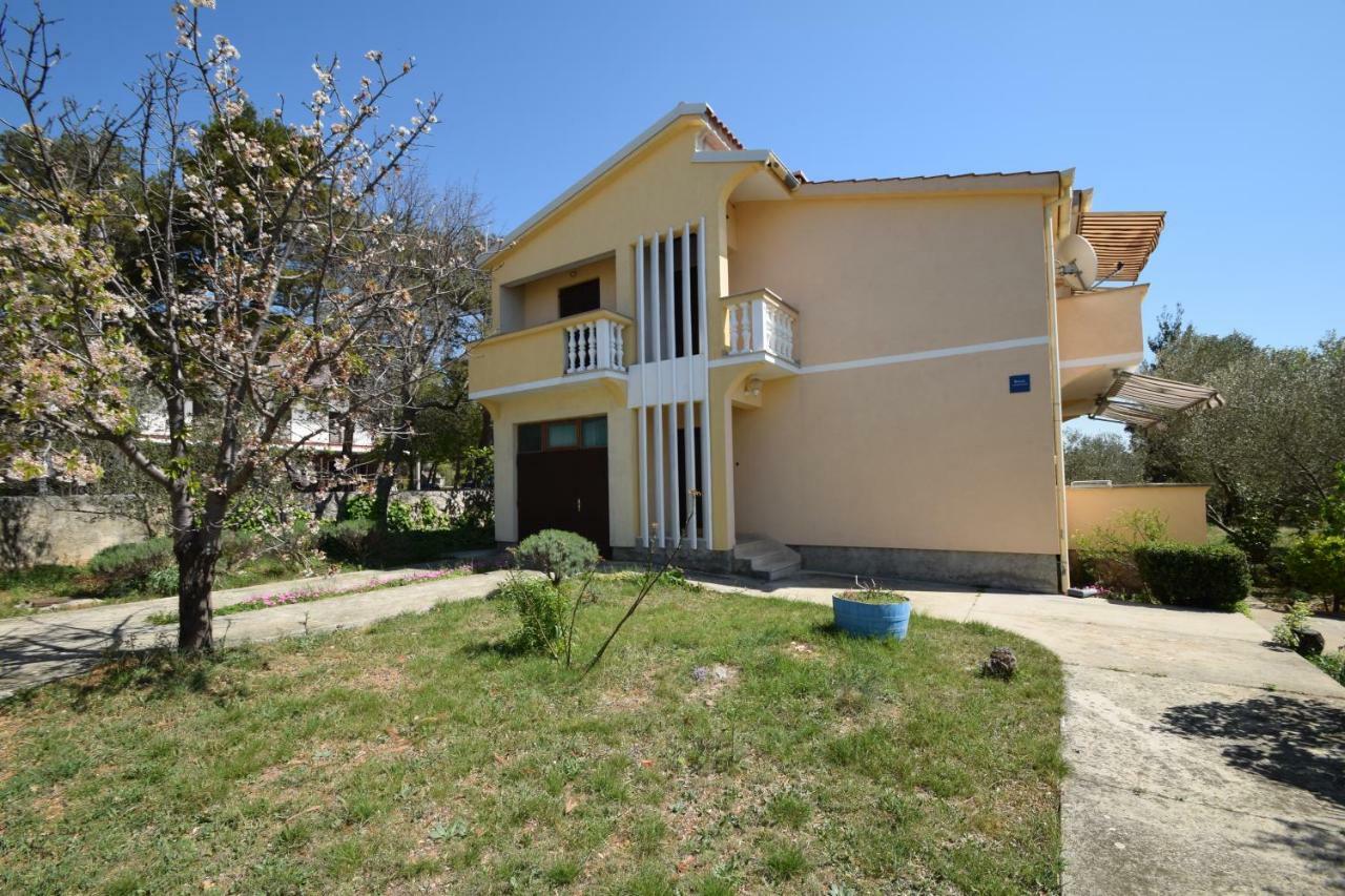 Apartments Ivan Starigrad Paklenica Bagian luar foto